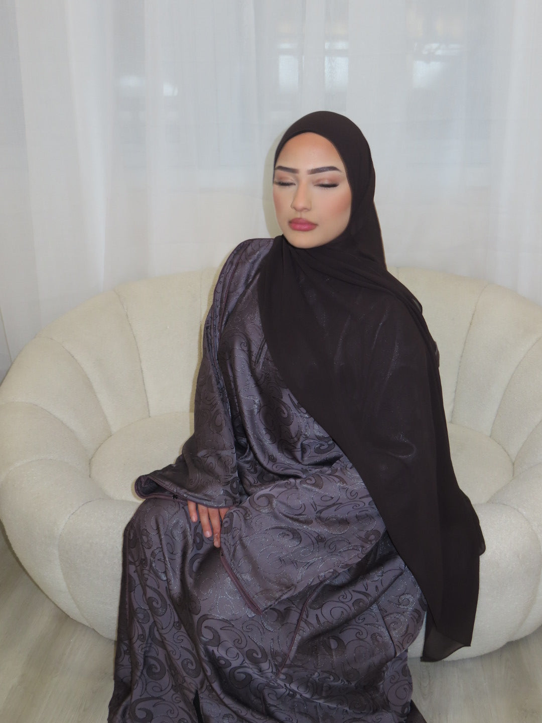 brown swirl abaya