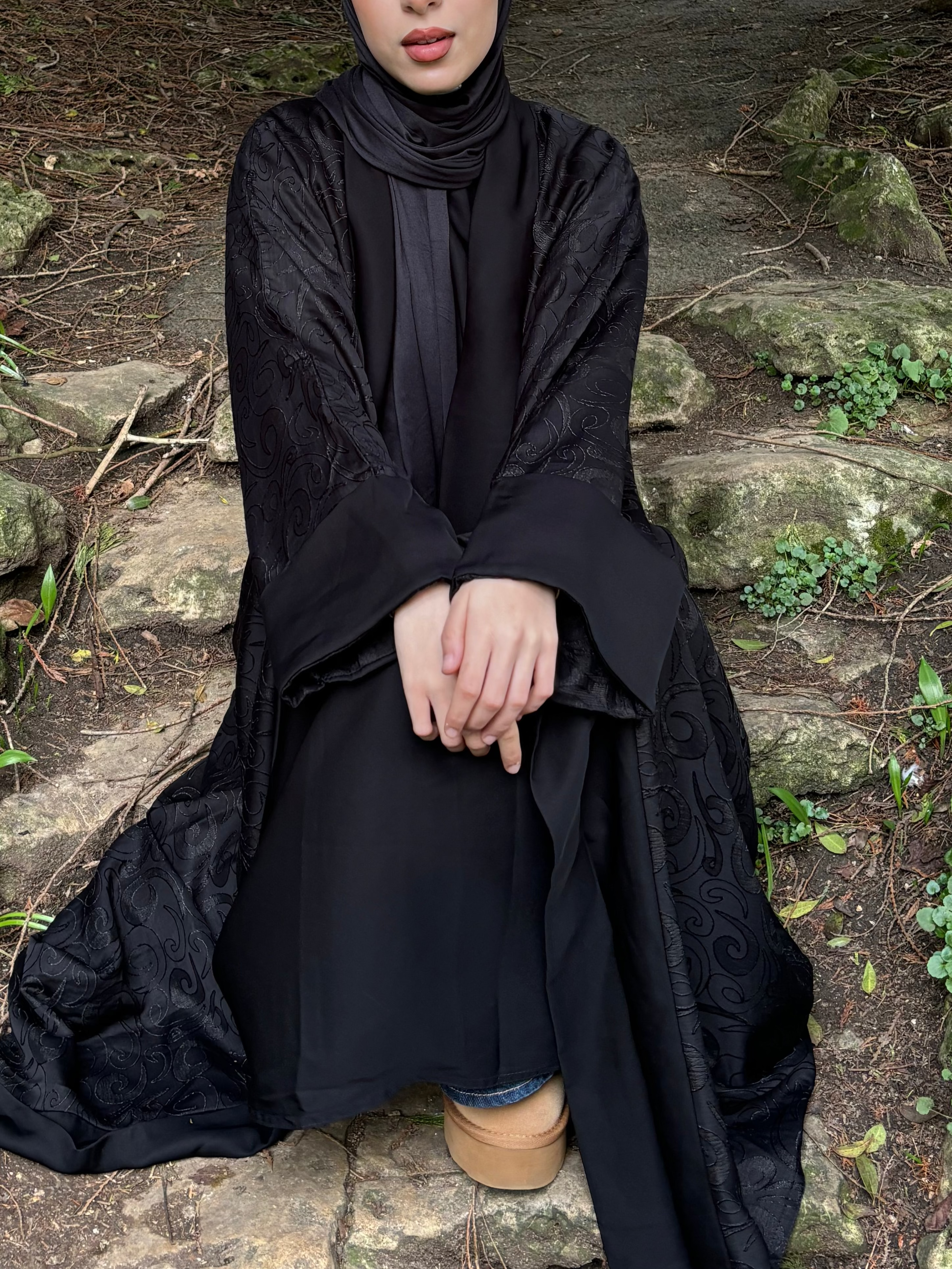 Black Swirl Abaya Set