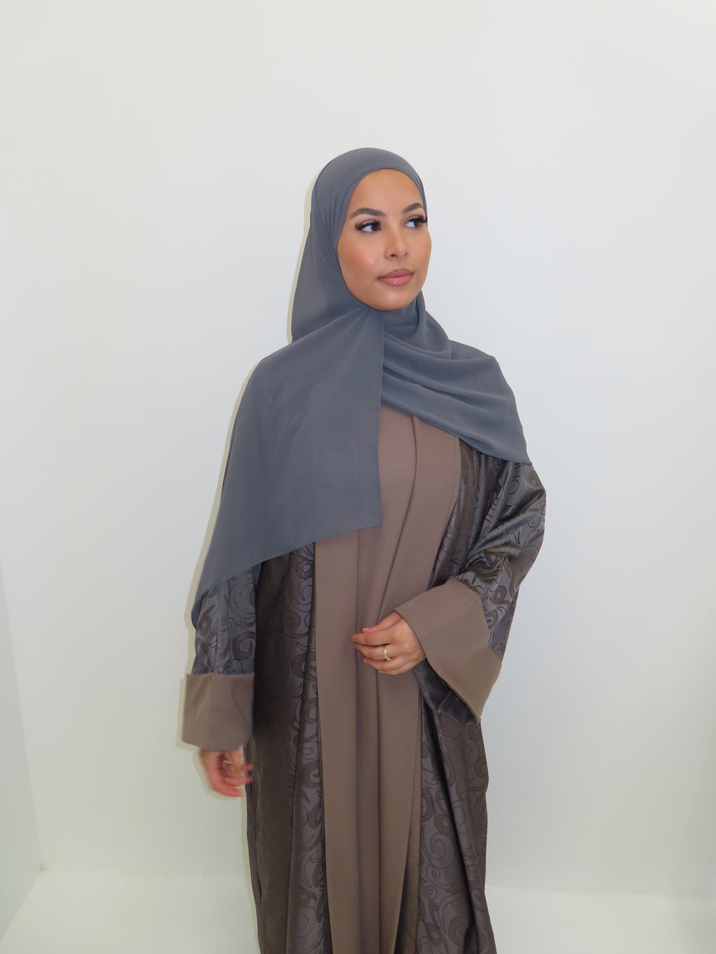 MOCHA BROWN SWIRL OPEN ABAYA SET