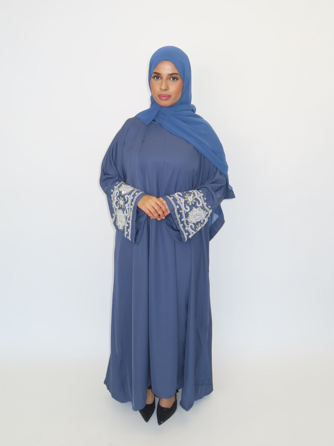 BLUE EMBELLISHED OPEN ABAYA SET